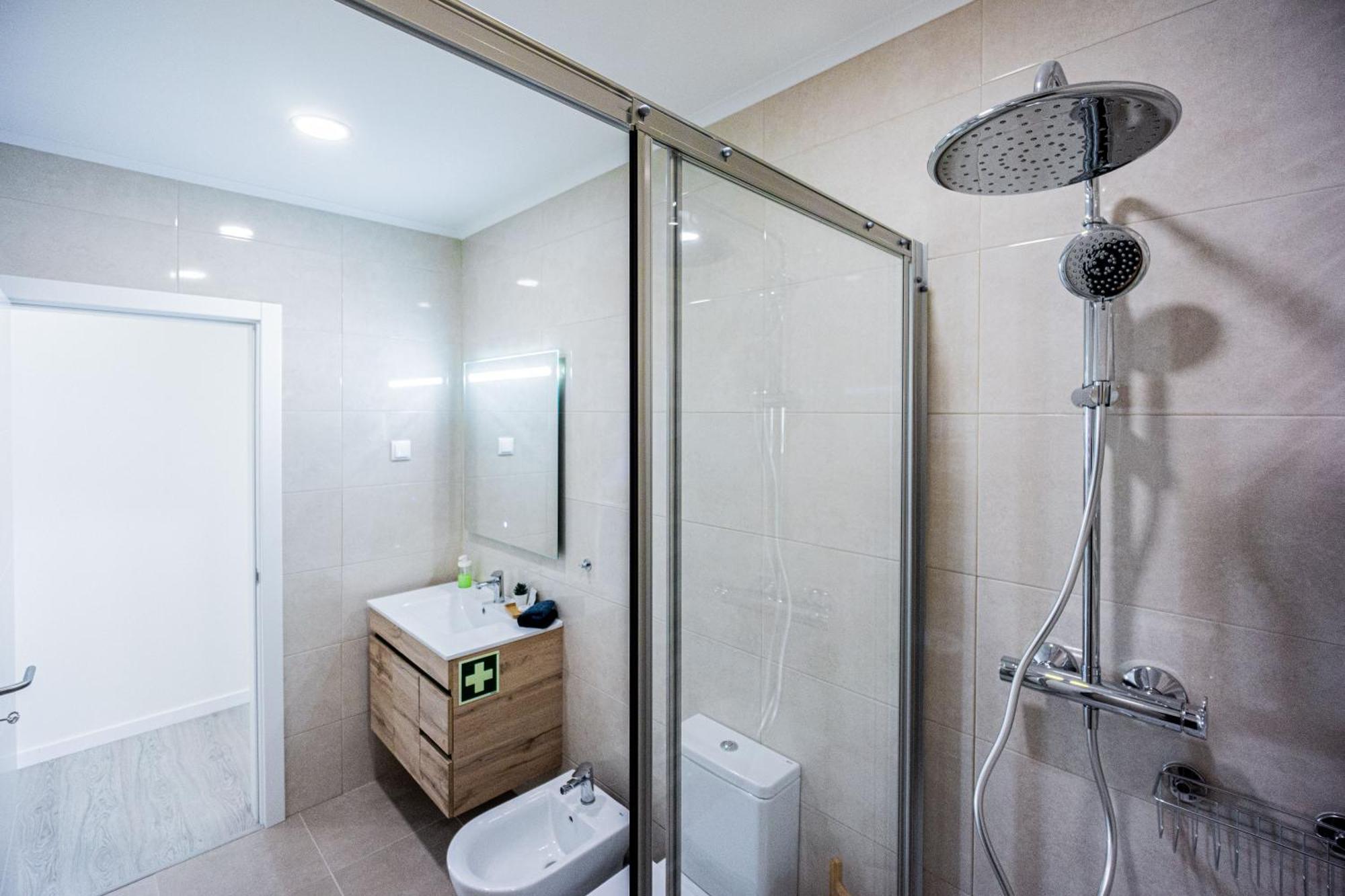 Beach Apartment W/Ocean View Costa da Caparica Exterior photo